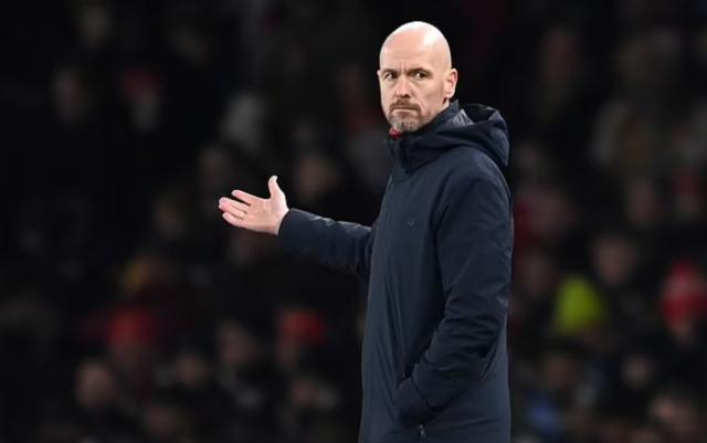 曼联排除波叔图赫尔，犹犹豫豫当心被滕哈赫炒掉！