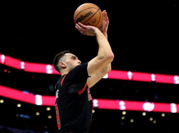 赛事直播-交易价值大幅度跳水 “高薪低能”的拉文已成负资产