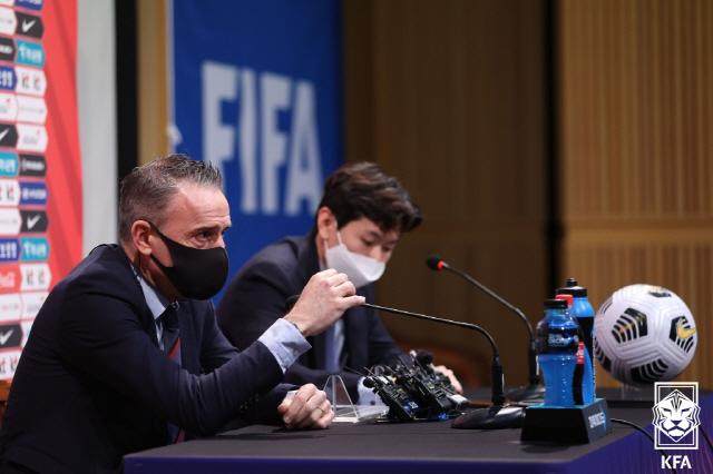 B体育app-孙准浩无缘韩国队名单暂留泰山 本托盼他七月驰援